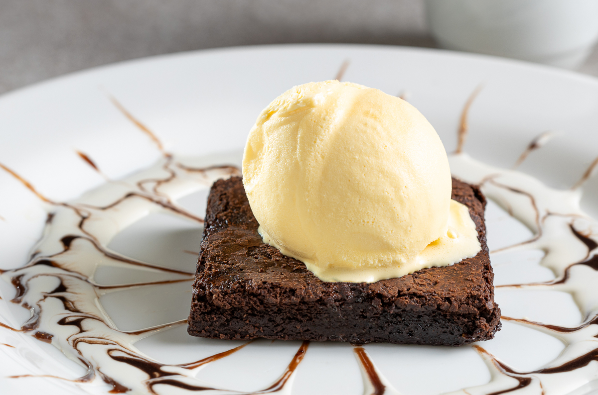 Brownie com Sorvete Creme